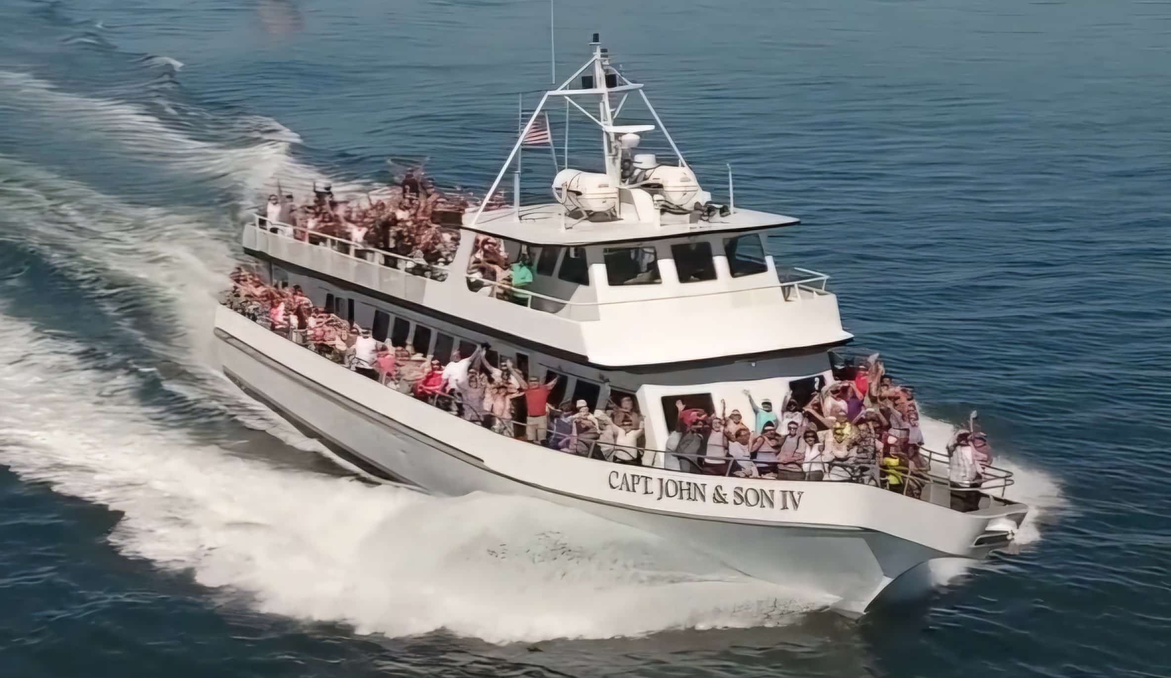 Cape Cod Sunset Cruise Boat